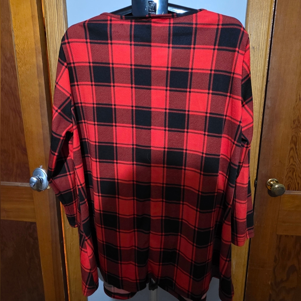 Plaid Red and Black Women's Tunic - Picture 4 of 4